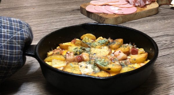 Bauernfrühstück：農夫の朝食(ドイツ風ジャガイモのオムレツ)