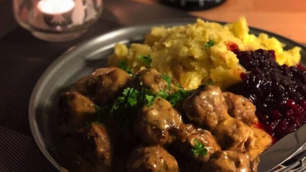 【スウェーデン料理】Köttbullar ：スウェーデン・ミートボール の本格レシピ