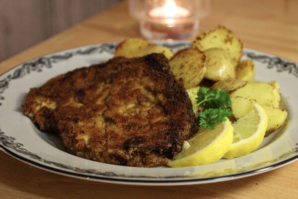 【本格レシピ】Münchner schnitzel：ミュンヘン風シュニッツェル【ドイツ・オーストリア伝統料理】